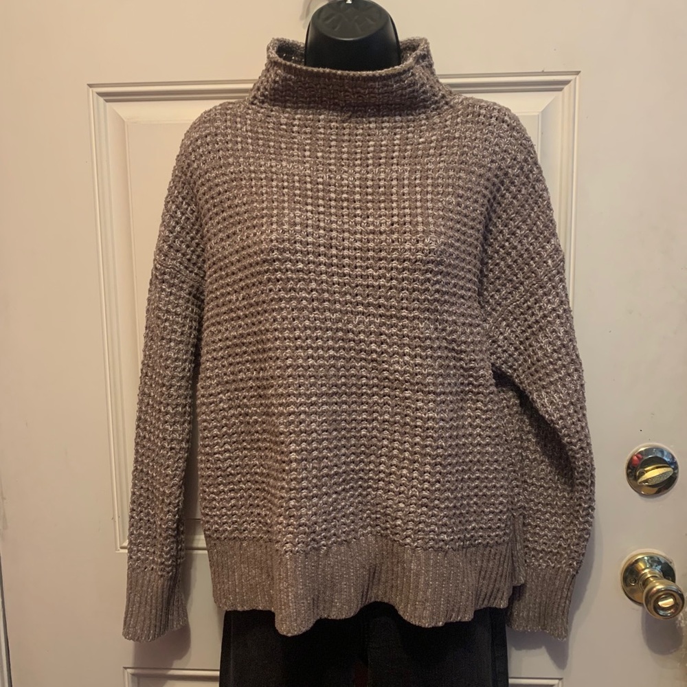 AEO Sweater